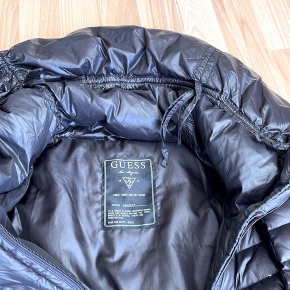 Guess Puffer Jacket - Picture 3 of 5